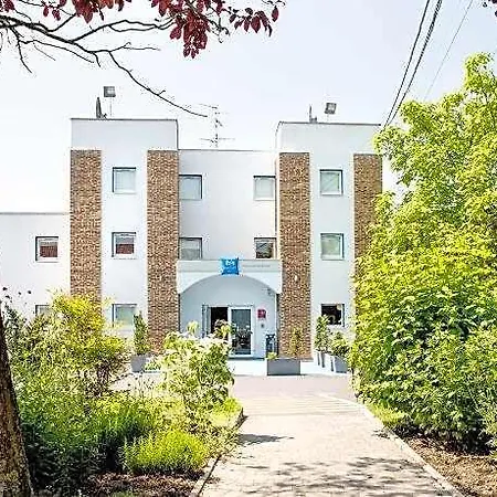 Ibis Budget Valenciennes Petite Foret Hotel Ennevelin
