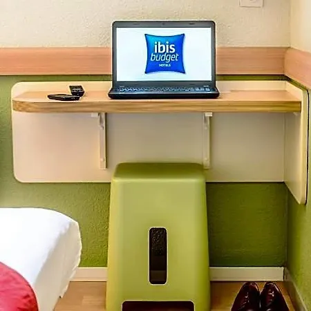 Ibis Budget Valenciennes Petite Foret 2* Ennevelin