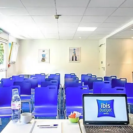 Ibis Budget Valenciennes Petite Foret 2*