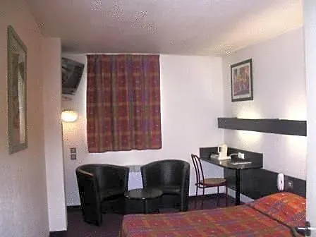 Ibis Budget Valenciennes Petite Foret Ennevelin