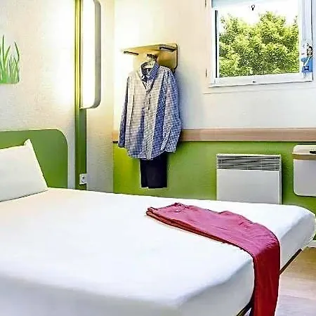Ibis Budget Valenciennes Petite Foret Hotel 2*