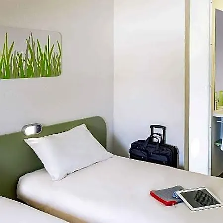 Ibis Budget Valenciennes Petite Foret